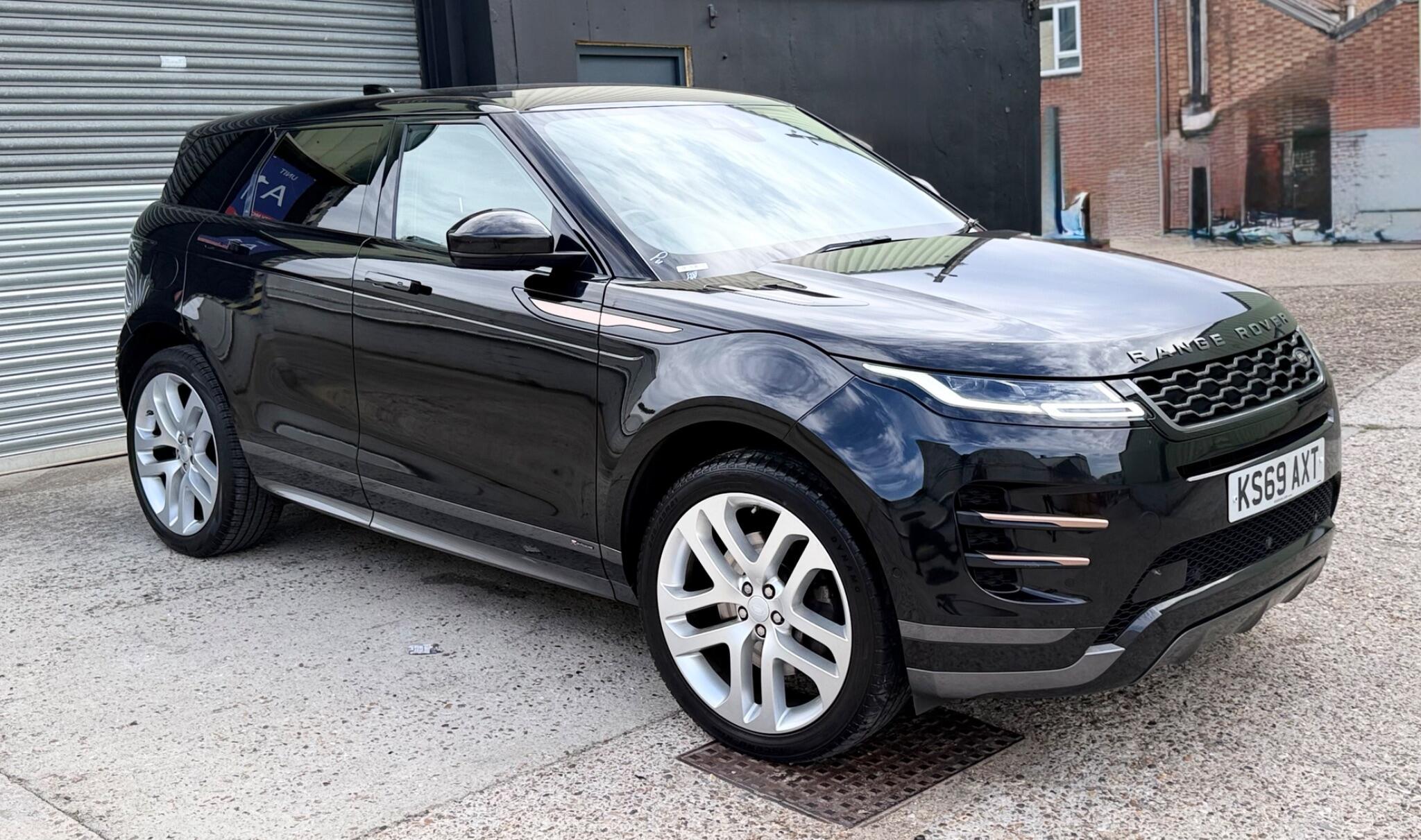 Land Rover Range Rover Evoque Left Side